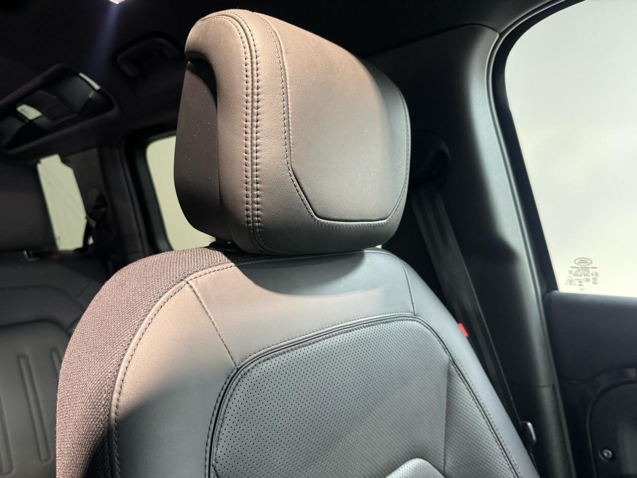 2023 Land Rover Defender