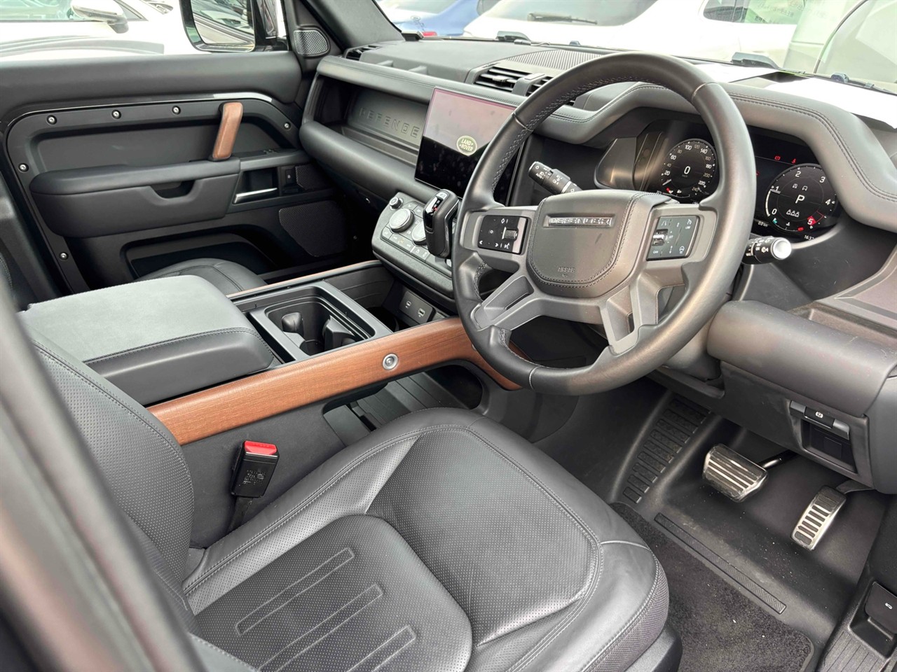 2023 Land Rover Defender