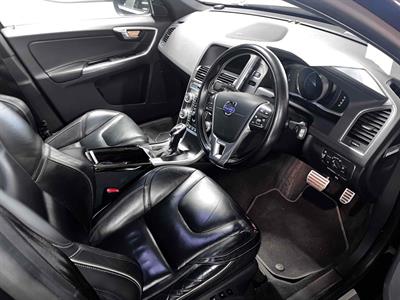 2014 Volvo XC60 - Thumbnail