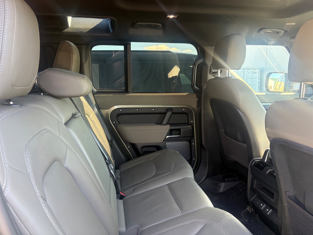 2023 Land Rover Defender