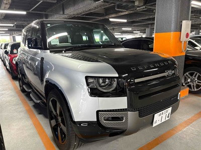 2021 Land Rover Defender - Thumbnail