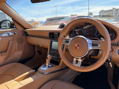 2010 Porsche 911 - Thumbnail