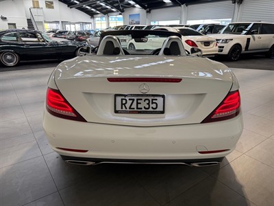 2016 Mercedes-Benz SLC - Thumbnail