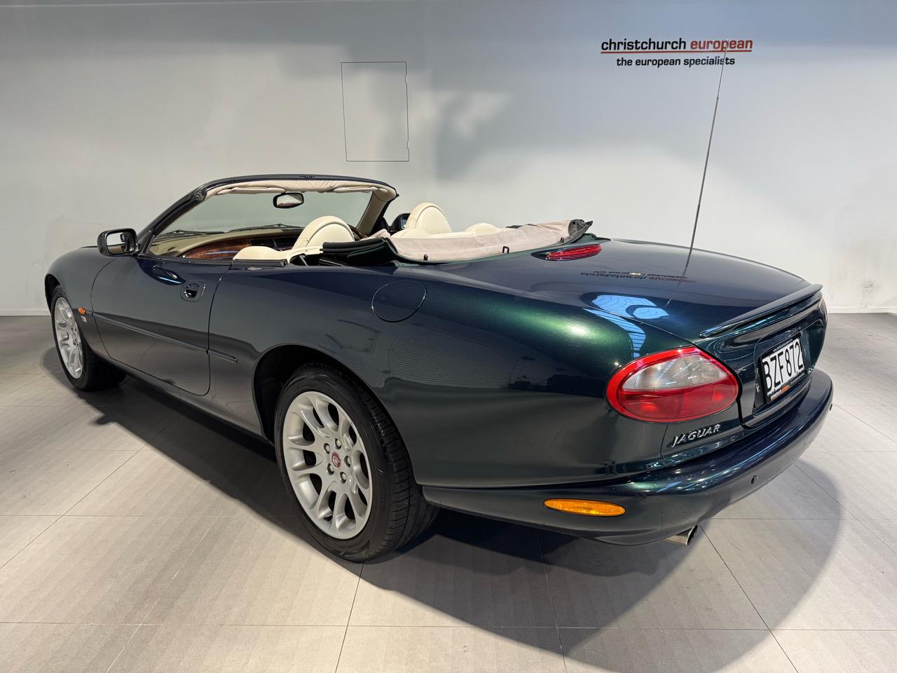 1999 Jaguar XKR