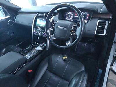 2019 Land Rover Discovery - Thumbnail