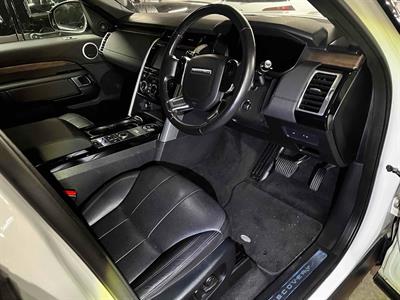 2019 Land Rover Discovery - Thumbnail