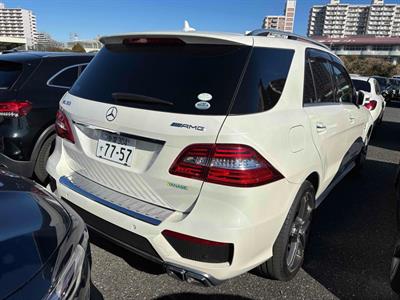 2013 Mercedes-Benz ML 63 - Thumbnail