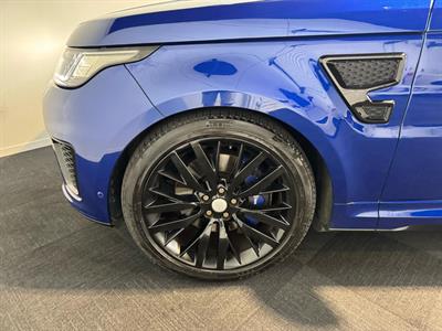 2016 Land Rover Range Rover - Thumbnail