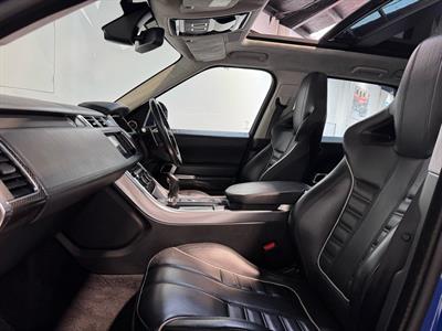 2016 Land Rover Range Rover - Thumbnail