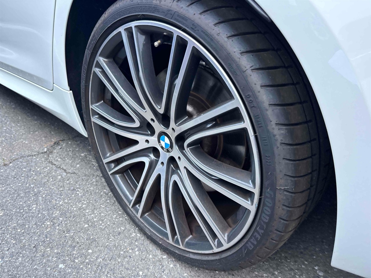 2017 BMW 530e