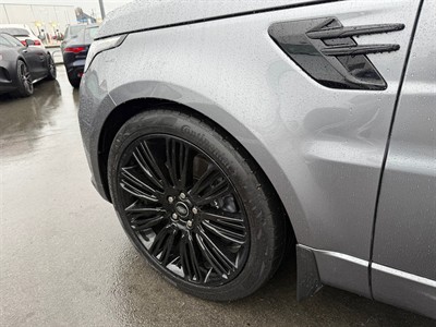 2021 Land Rover Range Rover Sport - Thumbnail