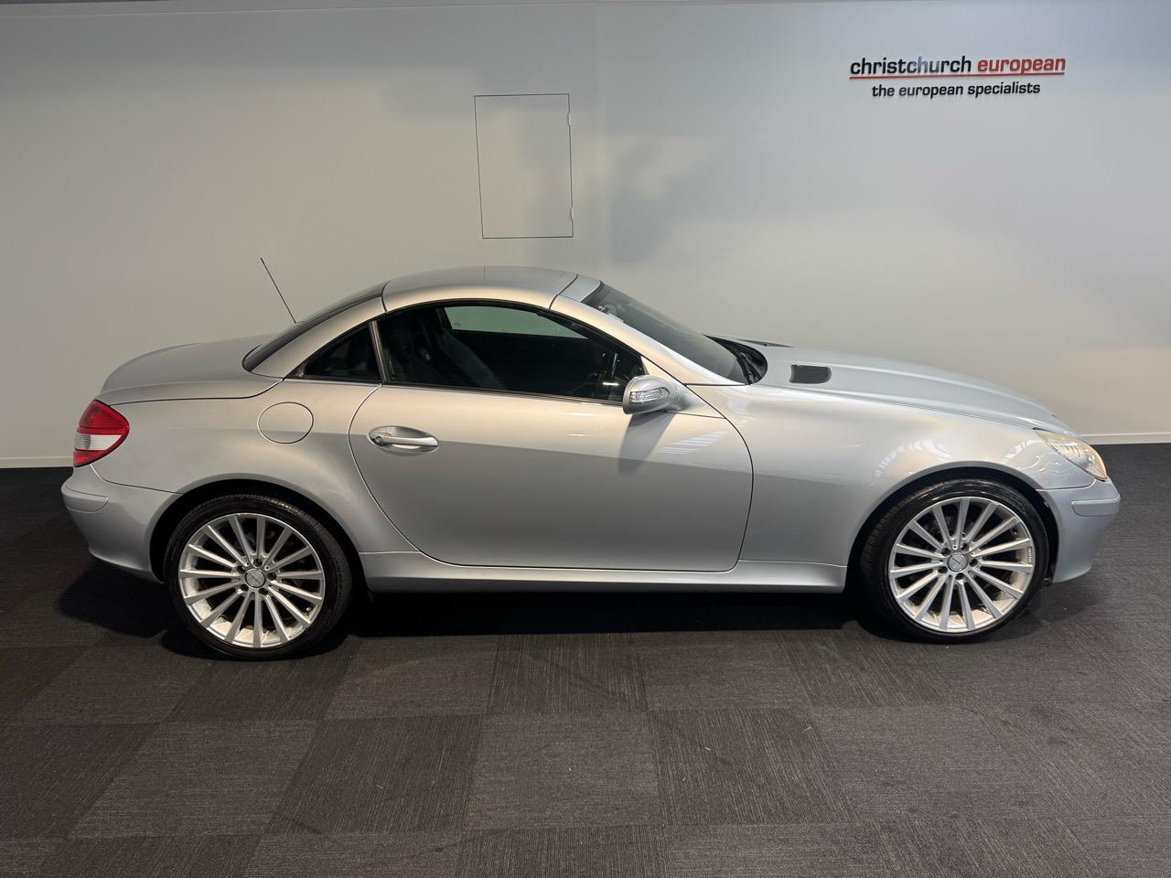 2005 Mercedes-Benz SLK 200