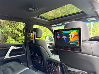 2019 Toyota Land Cruiser - Thumbnail