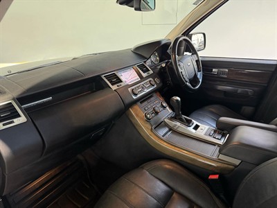 2013 Land Rover Range Rover - Thumbnail
