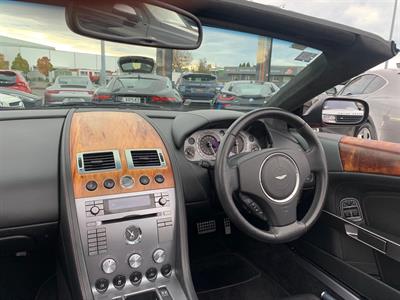 2008 Aston Martin DB9 - Thumbnail