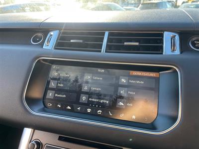 2017 Land Rover Range Rover - Thumbnail