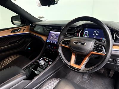 2022 Jeep Grand Cherokee - Thumbnail