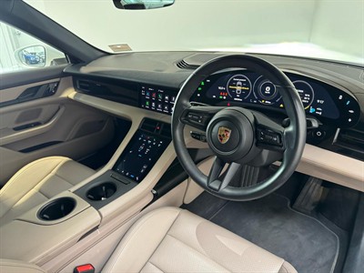 2021 Porsche Taycan - Thumbnail