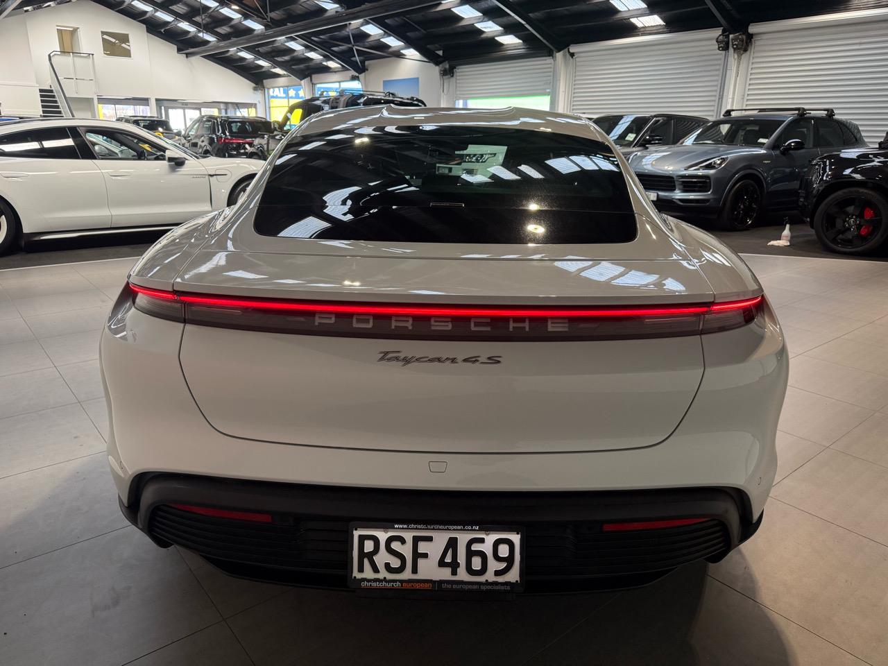 2021 Porsche Taycan