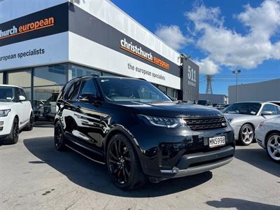 2017 Land Rover Discovery 5 - Thumbnail