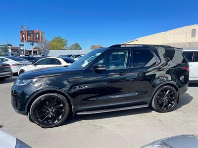 2017 Land Rover Discovery 5 - Thumbnail