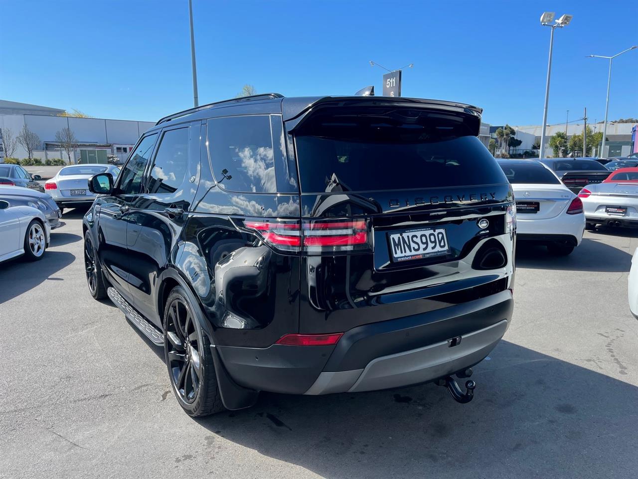 2017 Land Rover Discovery 5