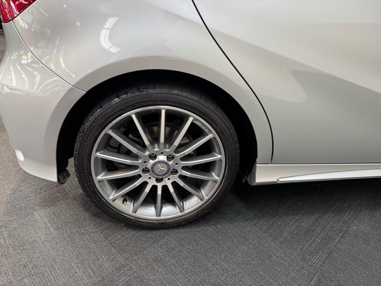 2014 Mercedes-Benz A 180