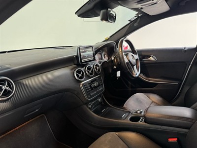 2014 Mercedes-Benz A 180 - Thumbnail
