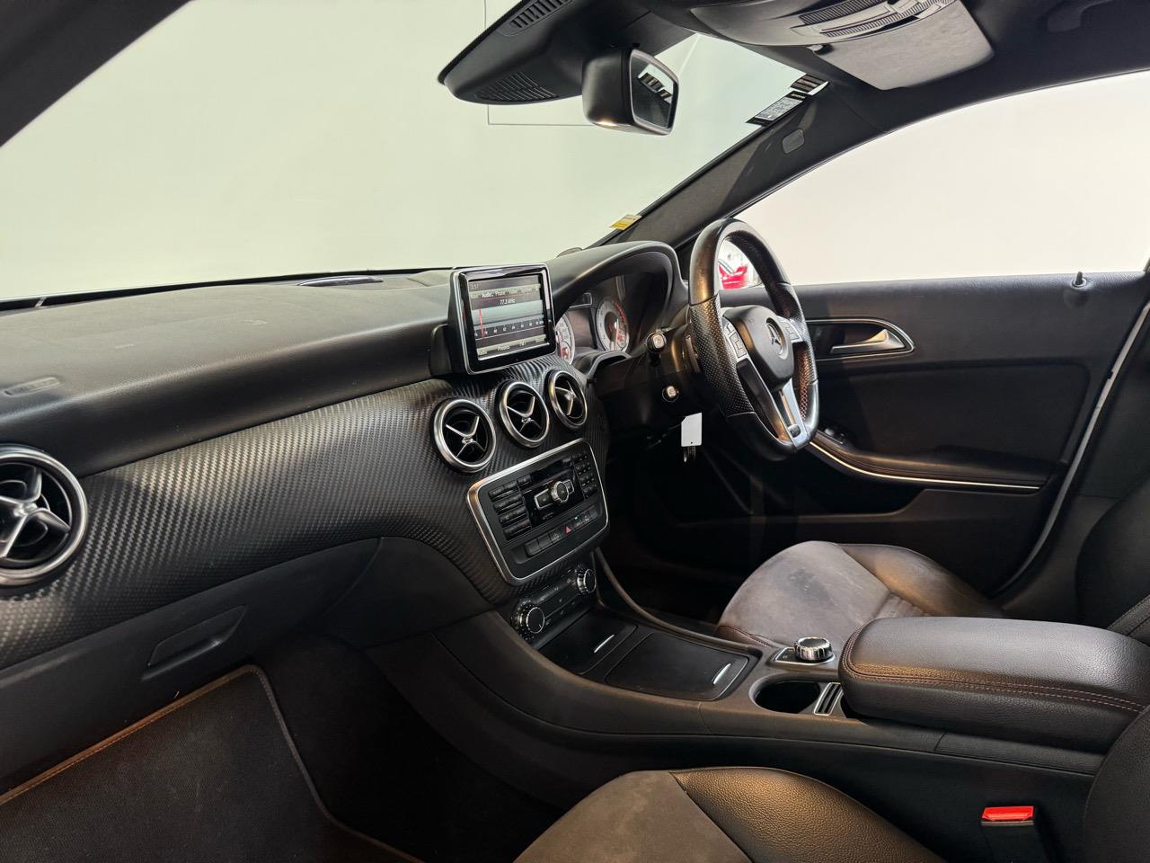 2014 Mercedes-Benz A 180