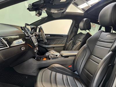 2016 Mercedes-Benz GLE 63 S - Thumbnail