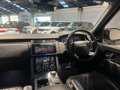 2020 Land Rover Range Rover - Thumbnail