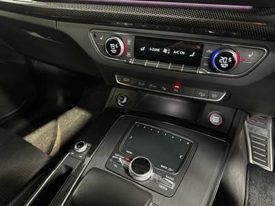 2018 Audi SQ5 - Thumbnail