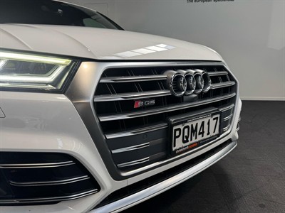 2018 Audi SQ5 - Thumbnail