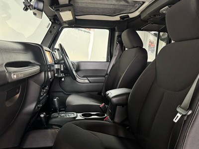 2017 Jeep Wrangler - Thumbnail