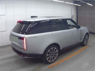 2023 Land Rover Range Rover - Thumbnail
