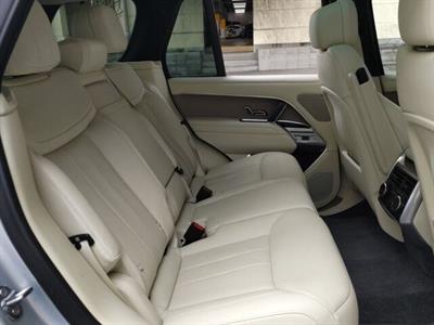 2023 Land Rover Range Rover - Thumbnail