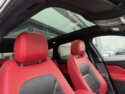 2016 Jaguar F-Pace - Thumbnail