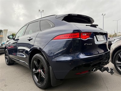 2016 Jaguar F-Pace - Thumbnail