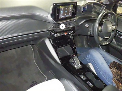 2021 Peugeot e-208 - Thumbnail