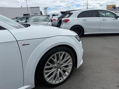 2015 Audi TT - Thumbnail