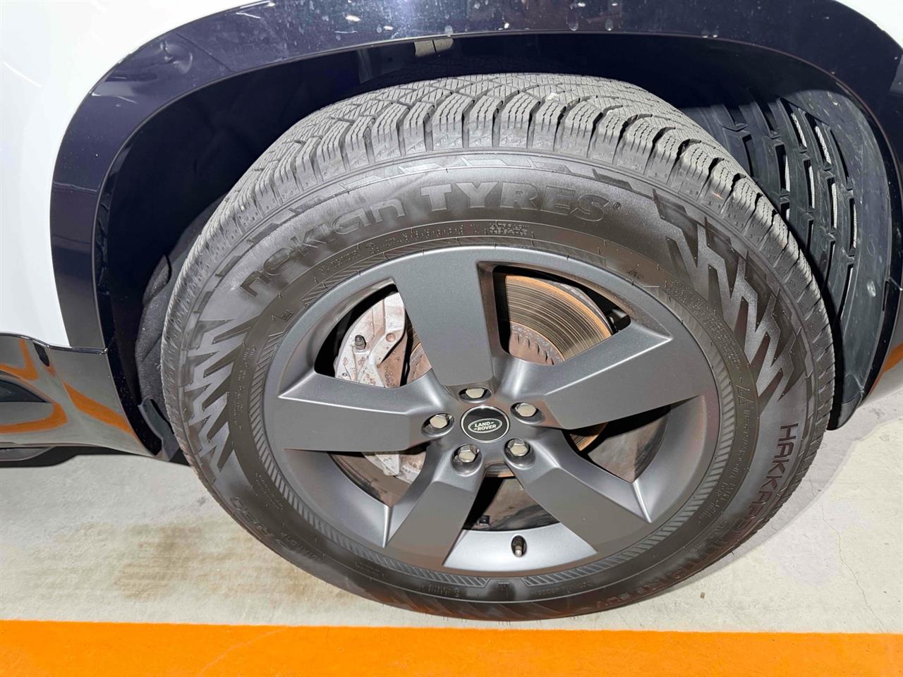 2024 Land Rover Defender