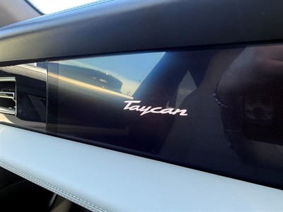 2021 Porsche Taycan - Thumbnail