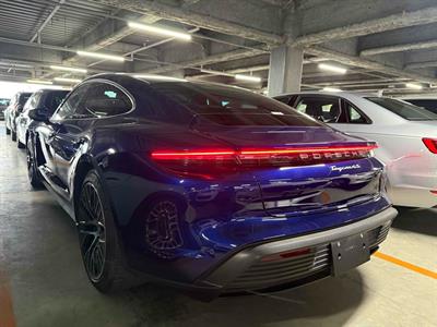 2021 Porsche Taycan - Thumbnail