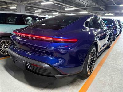 2021 Porsche Taycan - Thumbnail
