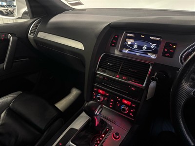 2012 Audi Q7 - Thumbnail