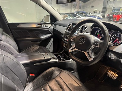 2014 Mercedes-Benz ML 63 - Thumbnail