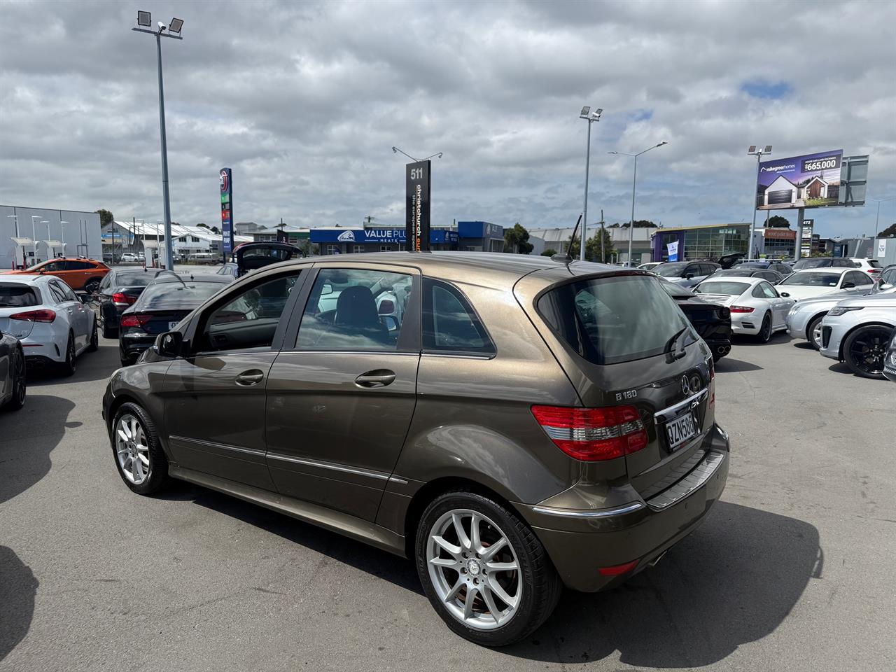 2010 Mercedes-Benz B 180