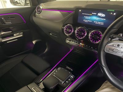 2021 Mercedes-Benz EQA - Thumbnail
