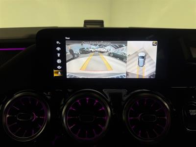 2021 Mercedes-Benz EQA - Thumbnail