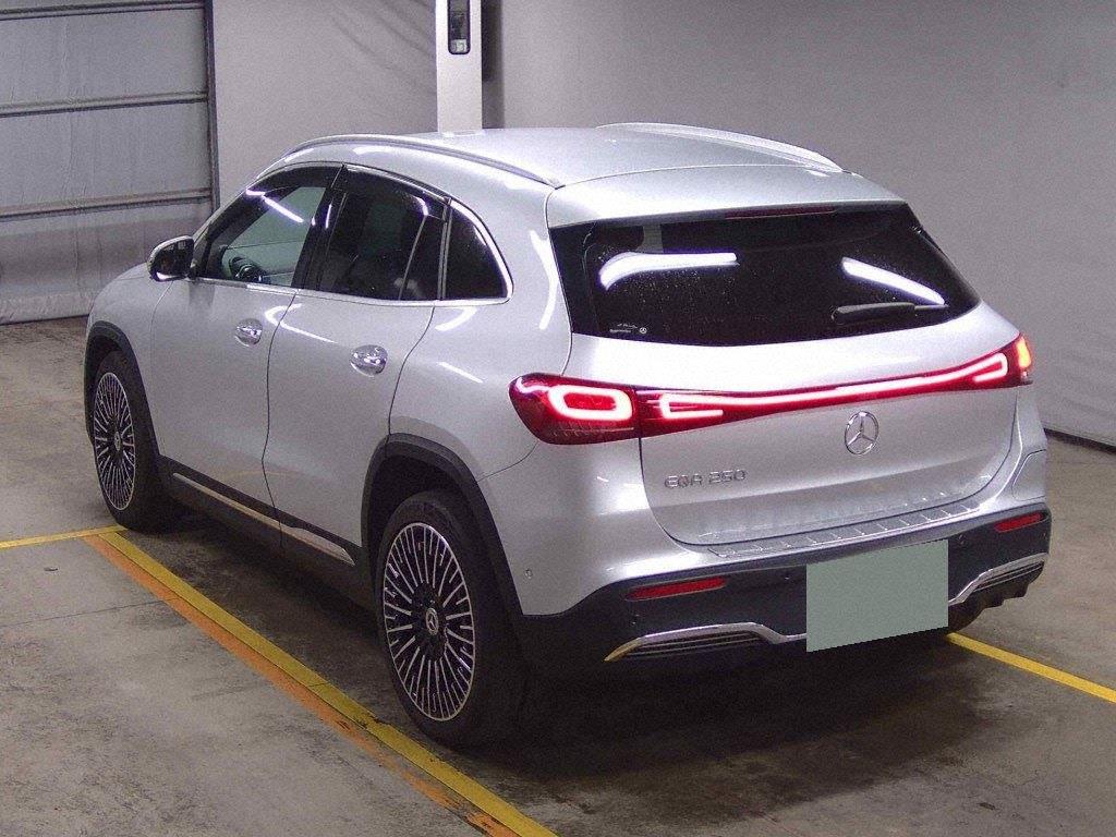 2021 Mercedes-Benz EQA